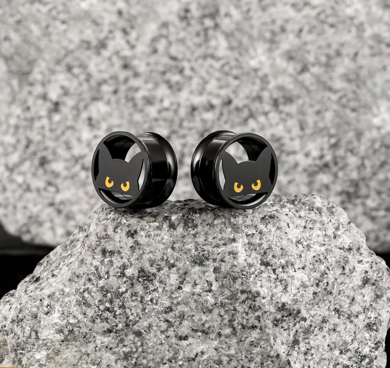 1 Pair Classic Ear Gauges Cute Cat Design for Stretched Ears Hypoallergenic 316 Stainless Steel Ear cuff Tunels plugs Body Piercing Jewelry