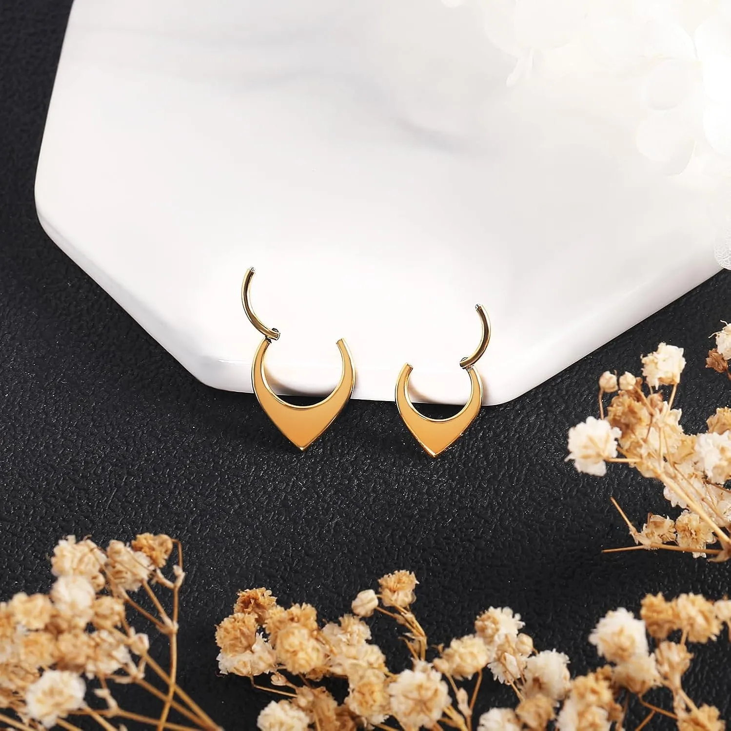 16G 8mm/10mm Nose Rings Hoops Surgical Steel Septum Rings Hoops Hinged Segment Nose Cartilage Clicker Hoop Earrings Piercing Rings for Piercing Rings for Women Men Gold Silver