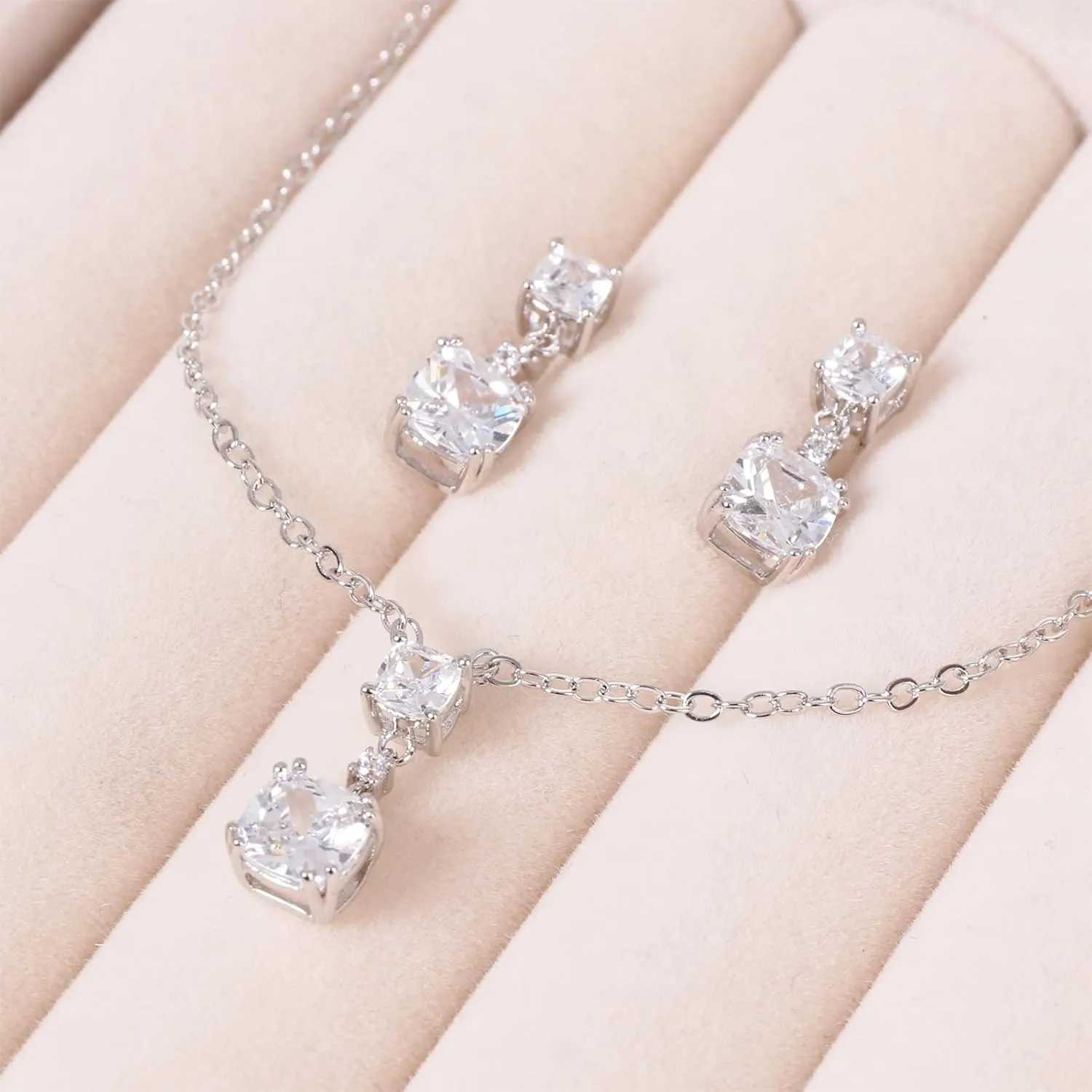 18k/14k Gold Plated Jewelry Set for Women 4/2 Pcs Emerald-cut/Heart/Cushion-cut Cubic Zirconia Necklace Earring Bracelet Anklet Set Birthstone Jewelry Wife Mother Wedding Prom Birthday Gift