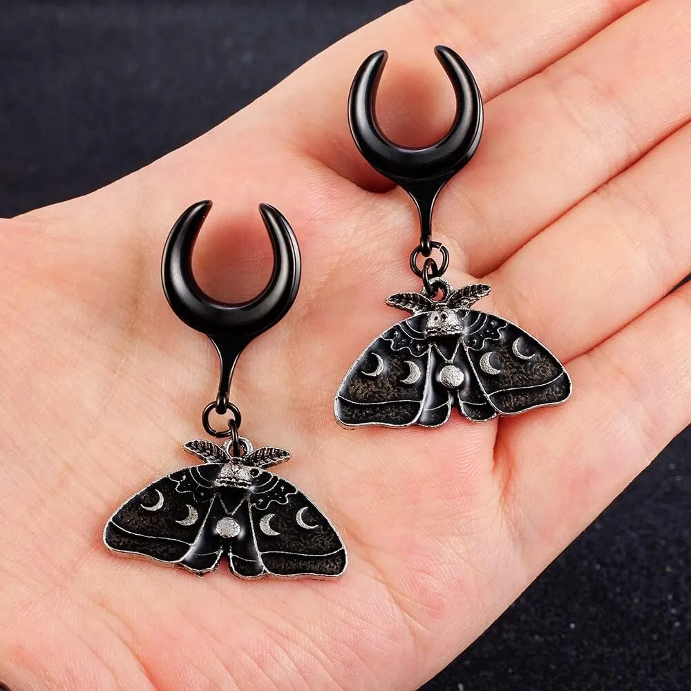 2PCS Saddle Dangle Gauges Black Butterfly Ear Plugs Tunnels Hypoallergenic 316 Stainless Steel Body Piercing Jewelry for Women Men