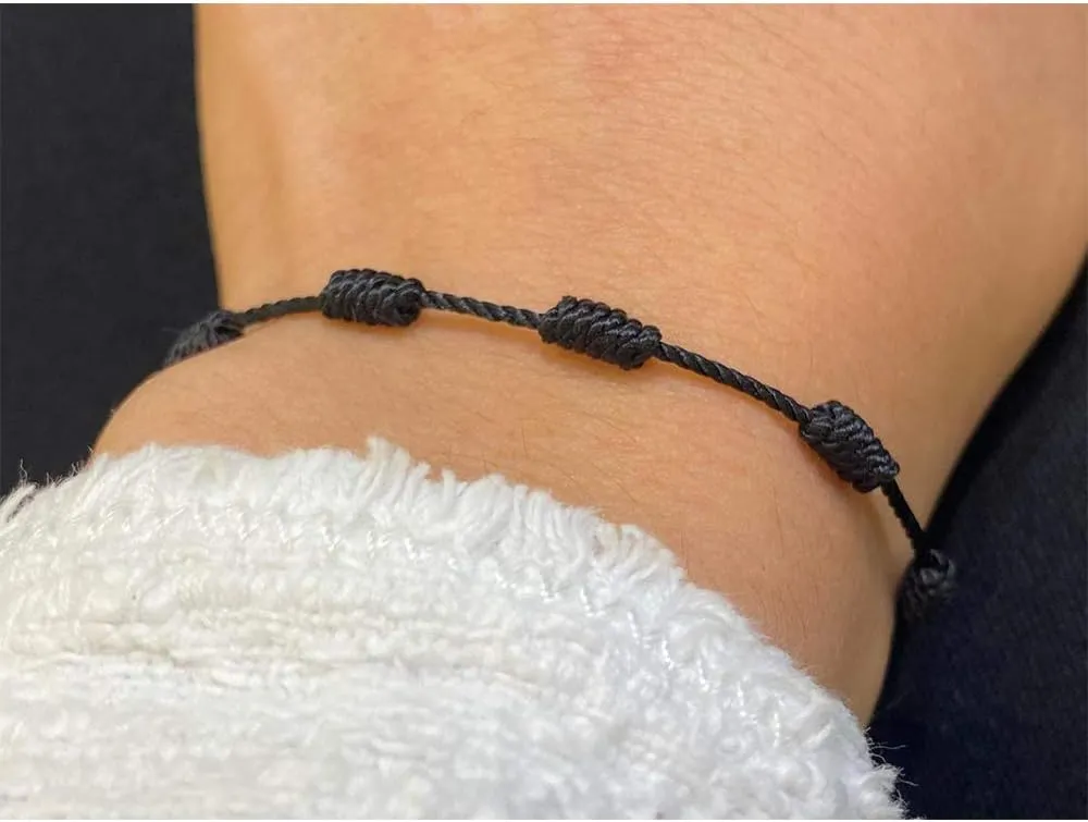 6 Pieces Handmade Knots Red Black Evil Eye Bracelets for Protection and Good Luck, Adjustable Kabbalah Friendship String Bracelets for Women Men