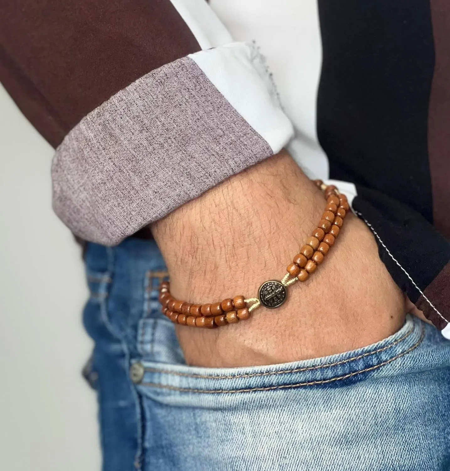 Catholica Shop Devotional Corded Prayer Beads Rosary Bracelet with San Benito St Benedict Medal and Crucifix. Made in Brazil