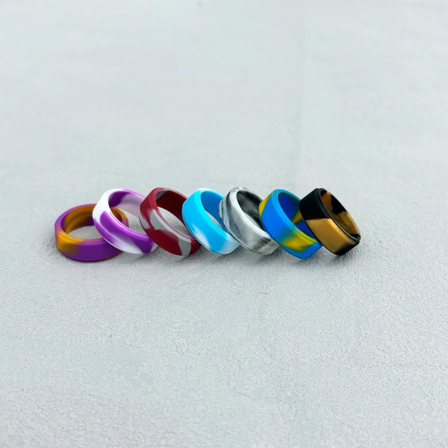 Customize Religious Cross Christian Silicone Rings 8mm Colour Silicone Bevel Edges Silicone Wedding Band Engagement Rings Bible Verse Quote Faith Inspirational Rings Gift for Men Women
