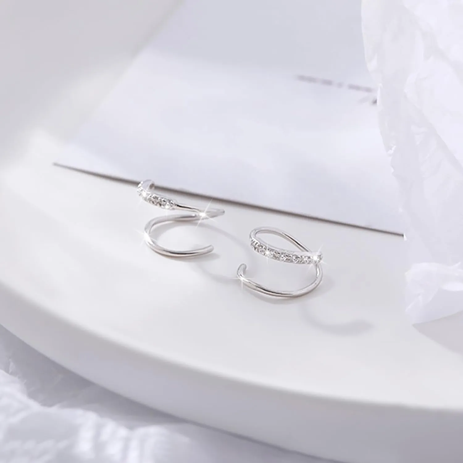 Double Hoop Earrings for Single Piercing for Women Silver Double Twist Hoop Earrings Gold Threader Earrings Adjustable Spiral Cartilage Earrings Dainty Hoop Cute Double Piercing Earrings Jewelry Gifts