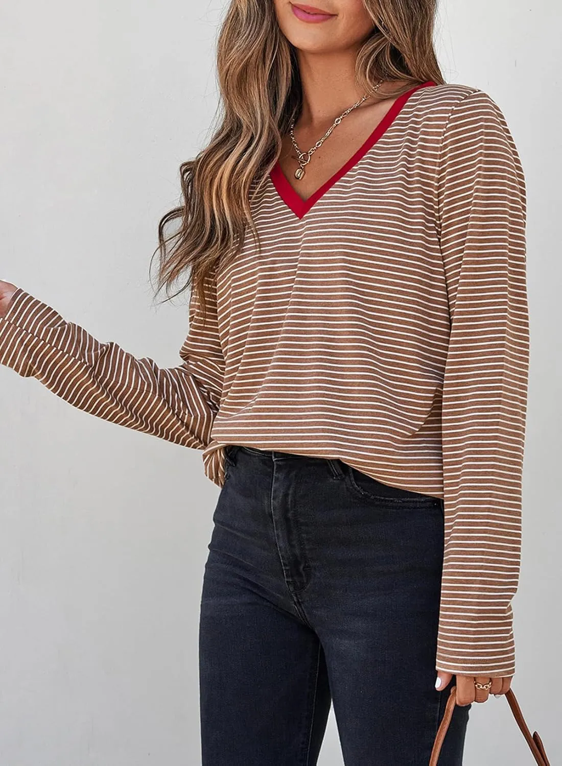 EVALESS Spring Summer Tops for Women Trendy V Neck Long Sleeve Shirts 2025 Basic T Shirts Loose Tee Clothes Casual Outfits