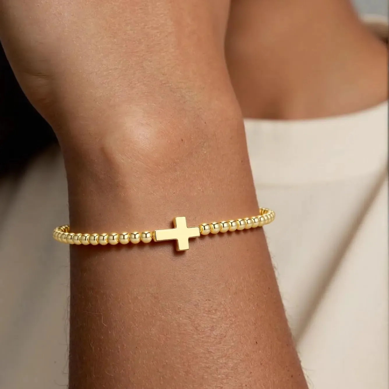Gold Bracelets for Women 14K Gold Plated Beaded Bracelets Gold Stretch Bead Bracelet Handmade Ball Charm Bracelet Dainty Gold Jewelry Gifts for Women