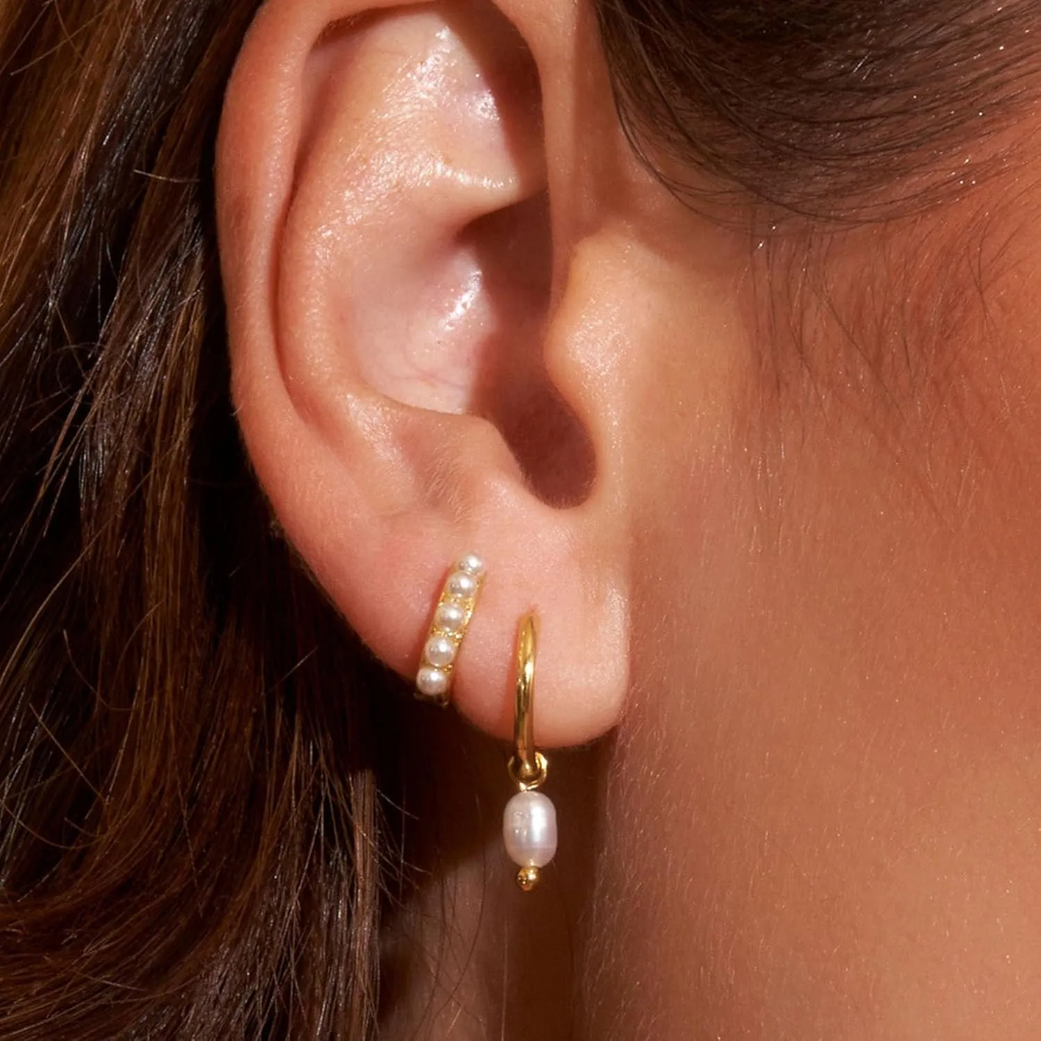 Gold Earrings for Women, 14k Gold Plated Earring Stack Hypoallergenic Pearl Drop Earring Dainty Gold Earrings for Women Trendy Cute Small Huggie Hoop Earring Fashion Womens Jewelry