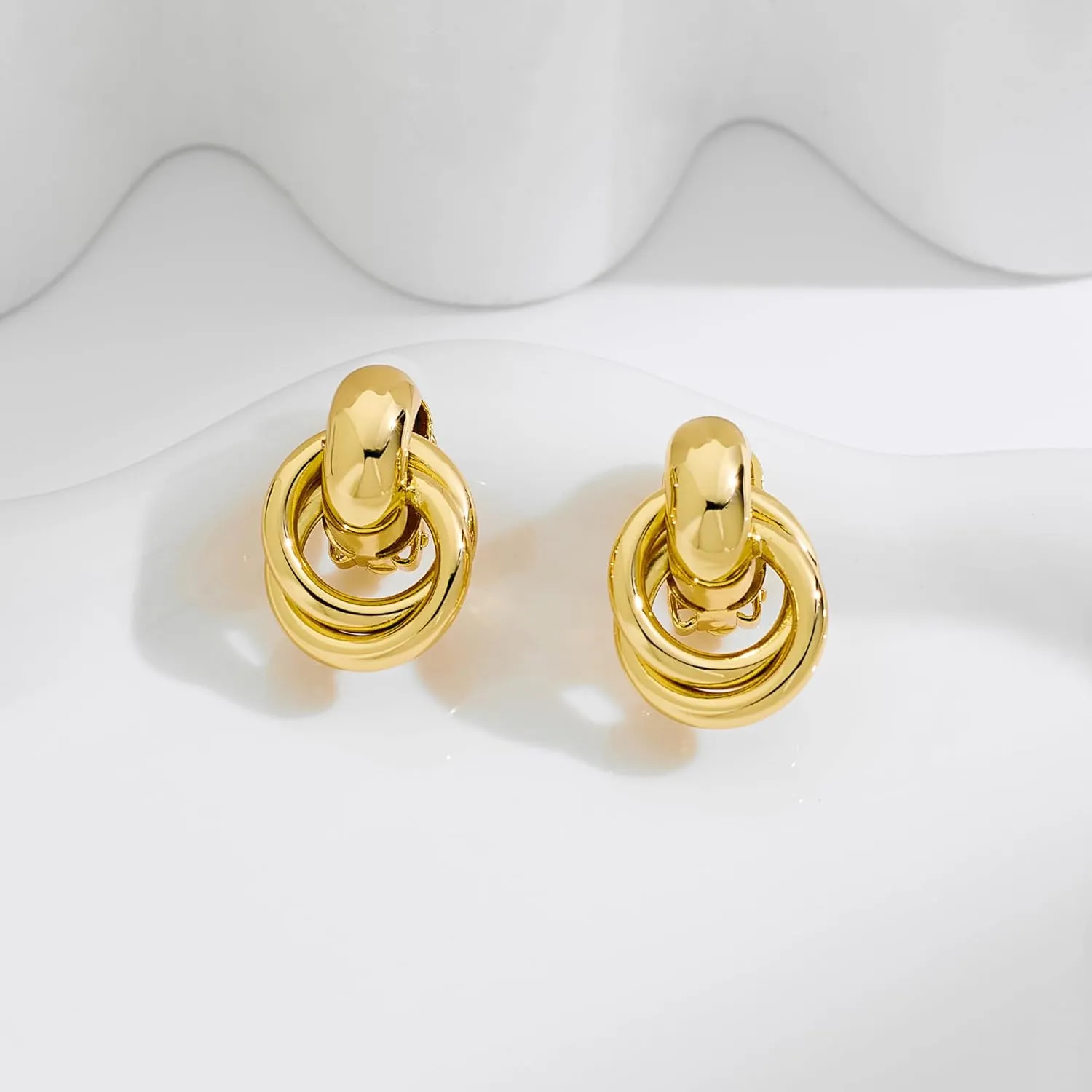 Gold Geometric Clip On Earrings for Women 18K Chunky Gold Knot Link Clip Earrings Trendy Jewelry