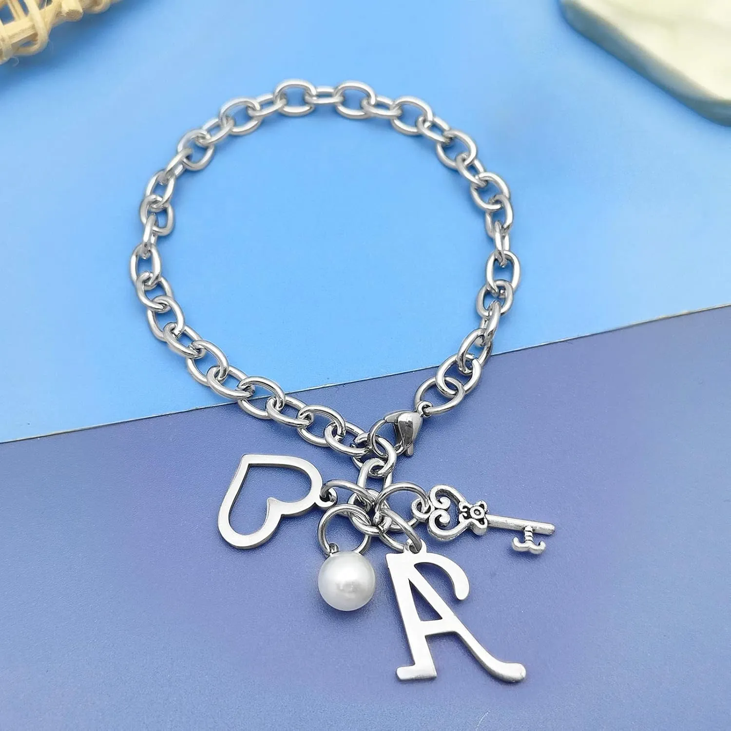 Initial A-Z Bracelets Gift for Women Girls Stainless Steel Chain Bracelet 26 Alphabet Jewelry Gifts for Birthday Anniversary Letter Bracelet Monogram Gifts for Sister Friend Girlfriends Mom 8.26 Inch