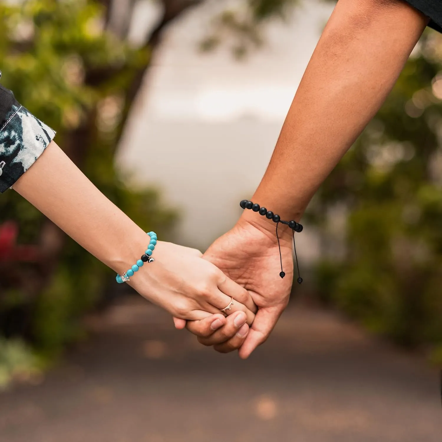JoycuFF Matching Couple Bracelets For Men Women Him Or Her Boyfriend And Girlfriend Connecting Love Bracelets Gifts For Anniversary Birthday Christmas Beaded Jewelry