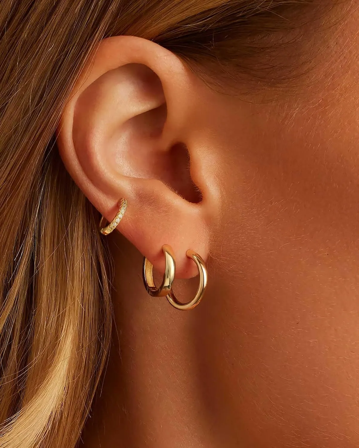 Moodear 6 Pairs Gold Hoop Earrings Set for Women 14K Gold Plated Hypoallergenic Thick Huggie Hoop Earrings Trendy Small Chunky Earrings Jewelry Gifts