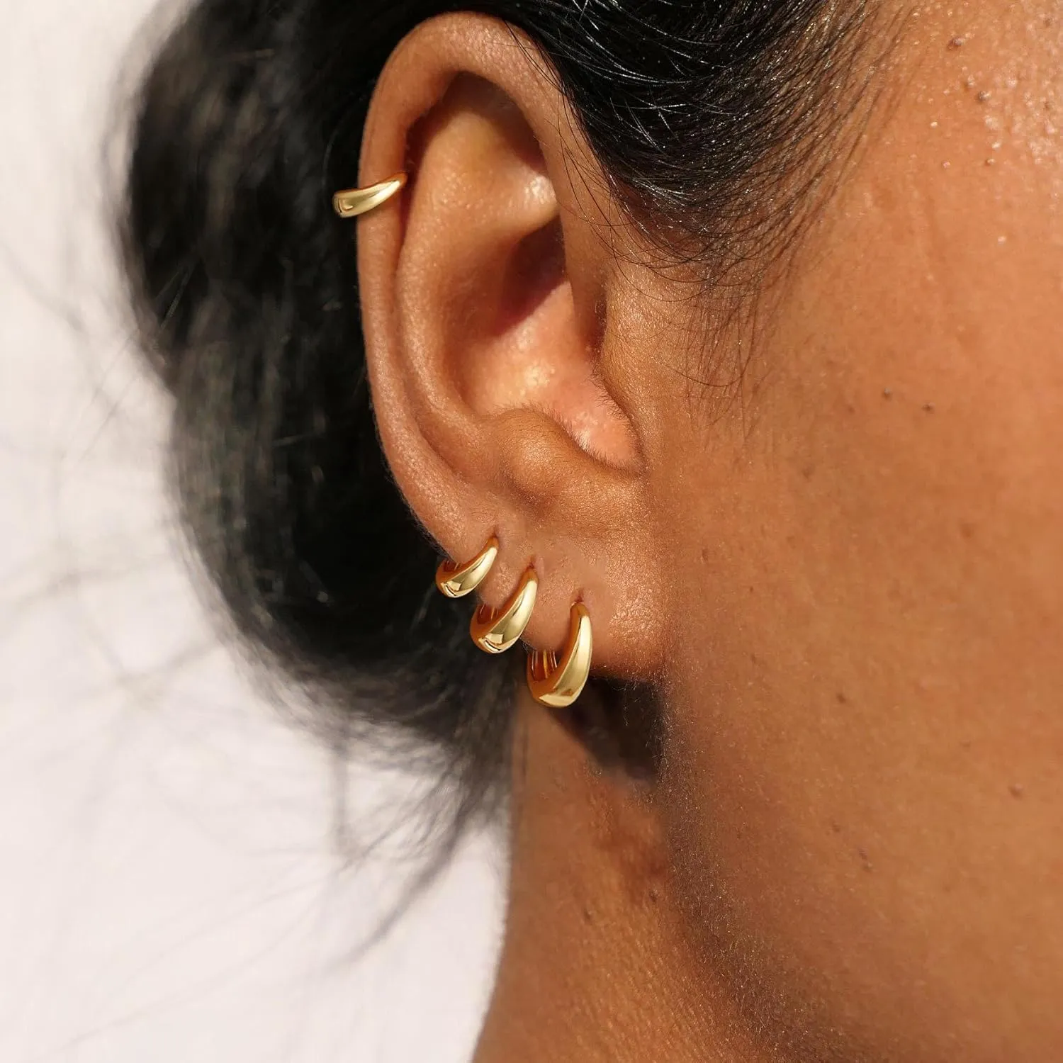 Moodear Thin Chunky Ear Cuffs Non Piercing for Women - Dainty 14K Gold Plated/Sterling Silver Cuff Earrings Trendy Cubic Zirconia Huggie Hoop Cartilage Earring Jewelry Gifts