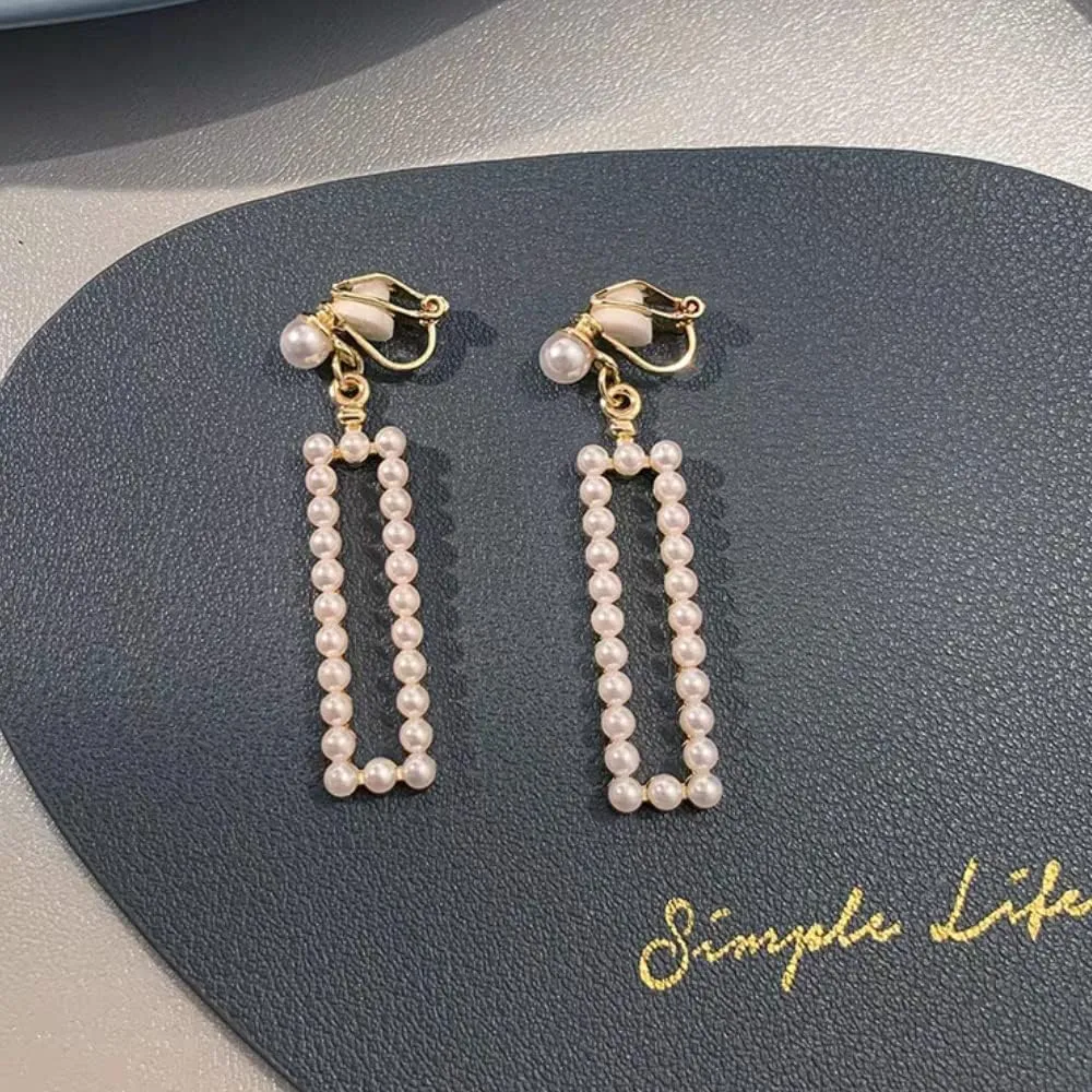 Pearl Clip on Earrings for Women Drop Clip Earrings for Women Gold Plated White Imitation Pearl Earrings Fashion