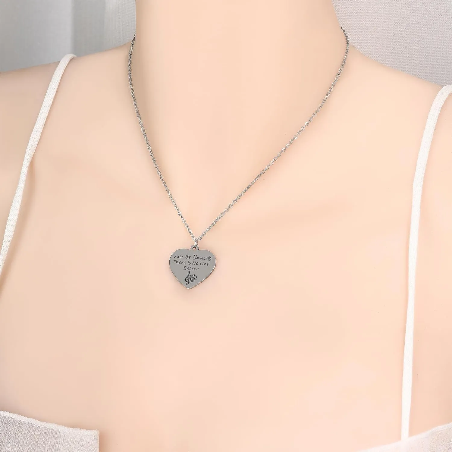 Quotes Heart Pendant Necklaces for Singer Fans Just Be Yourself There Is No One Better Gold Stainless Steel Necklace For Women Gift