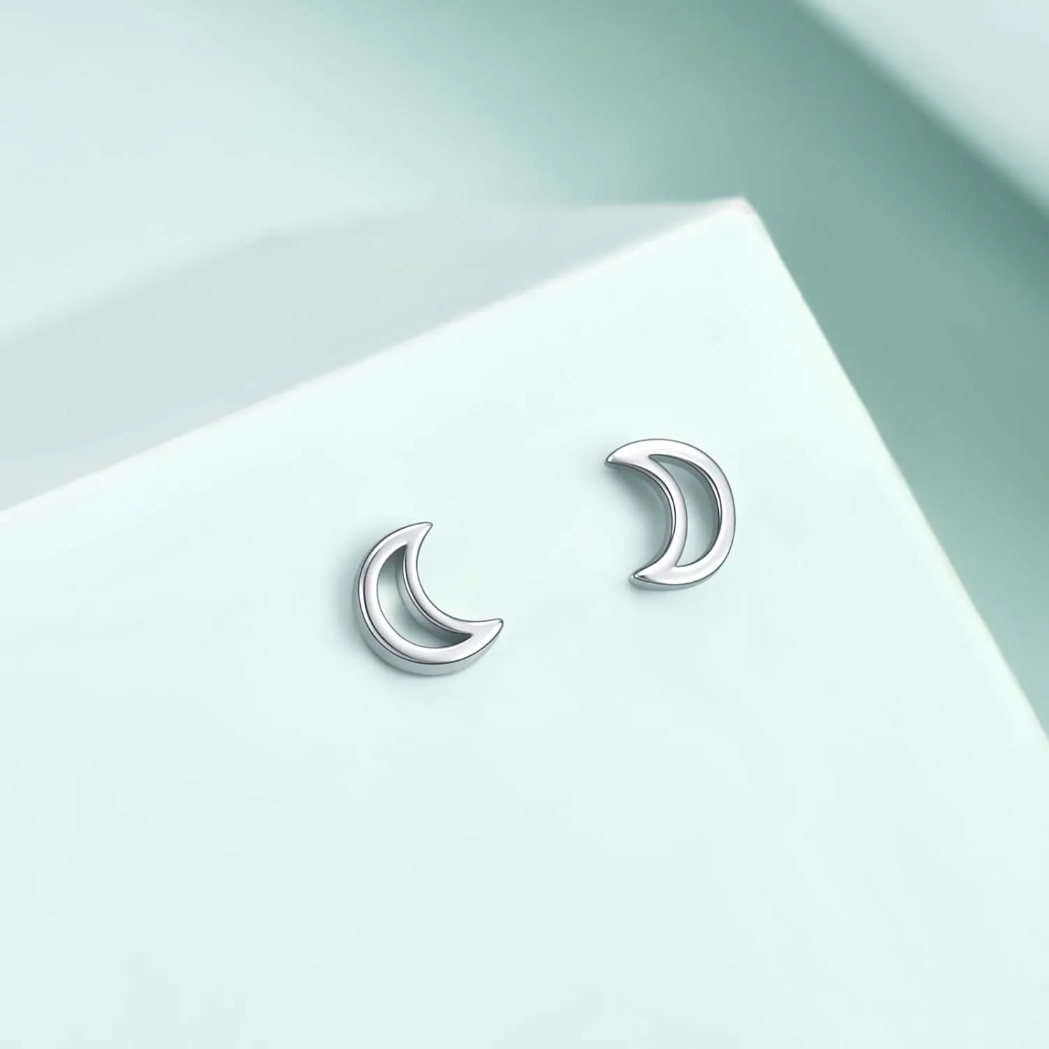 Rnivida 925 Sterling Silver Tiny Star/Crescent Moon/Petite Heart Stud Earrings for Women,Small Cut Out Star Earrings | Dainty Mini Moon Earrings for Cartilage Piercing