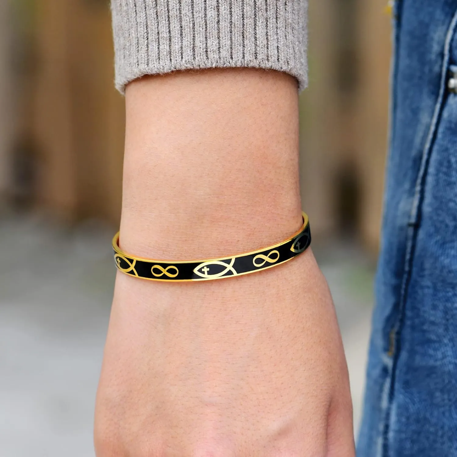 STORYJEWELLERY Cuff Bangle Bracelets for Women, Religious Christian Faith Pray Jesus Catholic Bracelets for Women, Jewelry Gifts for Mother Daughter Friends Sisters Birthday Christmas Gifts