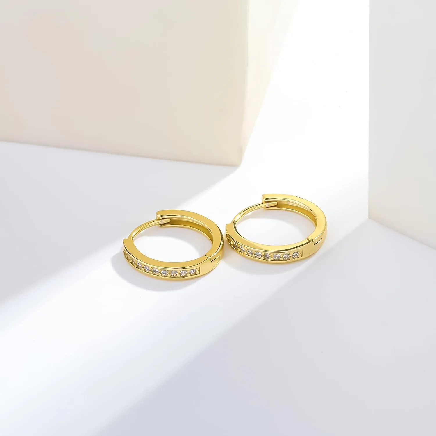 ToHeart Gold Huggies Earrings for Women Small Gold Hoop Earrings