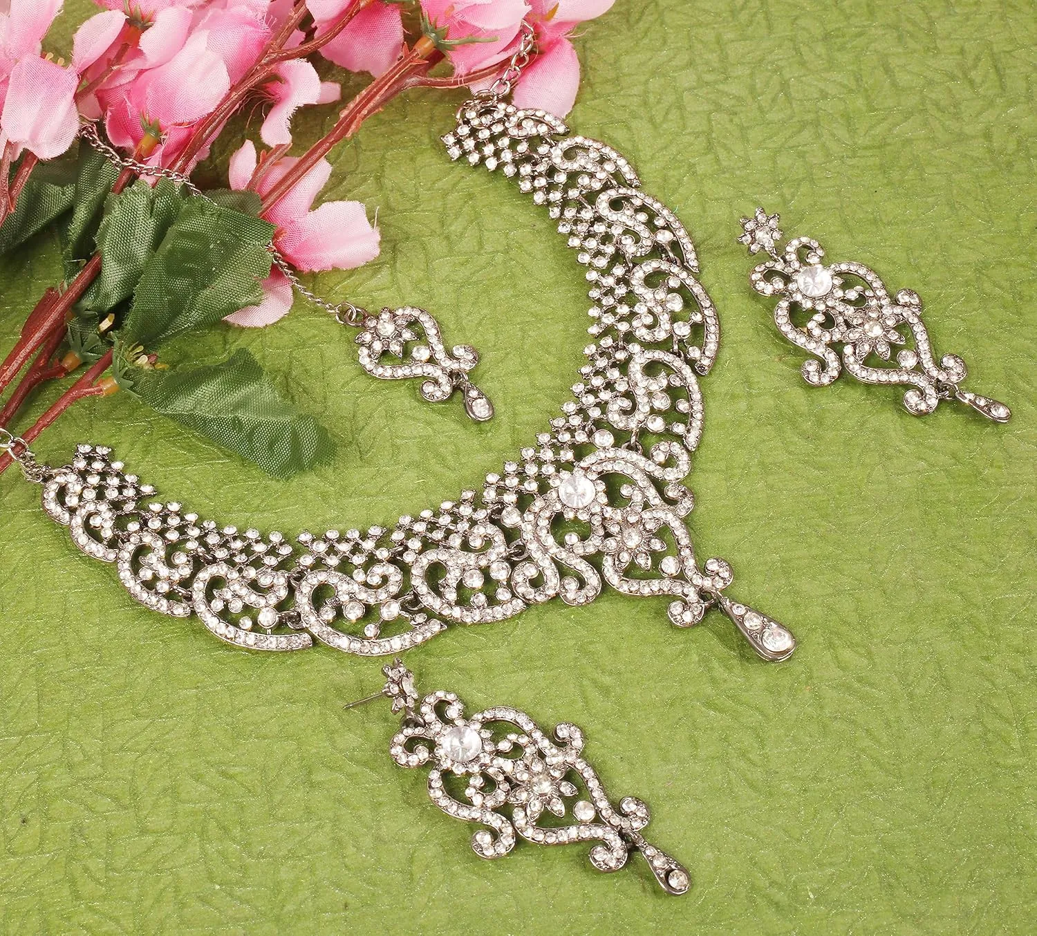 Touchstone Indian jewelry set for women bollywood gold jewellery wedding outfits necklace sets earrings bridal maang tikka fancy costume girls big desi accessories rhinestone in gold or silver tone