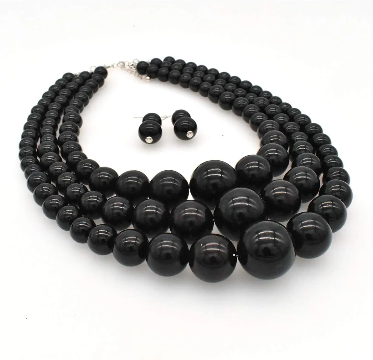 We We Imitation Pearl Necklace for Women Large Chunky Pearl Necklaces Multilayer Pearl Necklace and Earring 1920s Costume Jewelry set