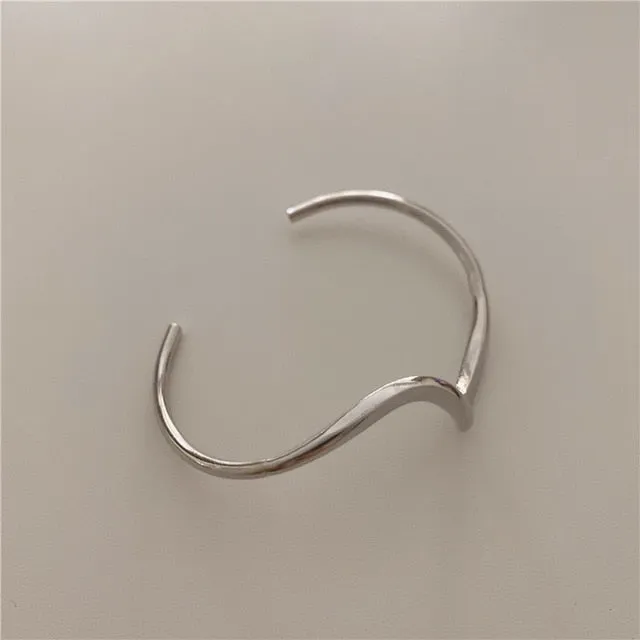 White Shellfish Board Bend Metal Geometric Overlap Acetic Resin Open Bangle