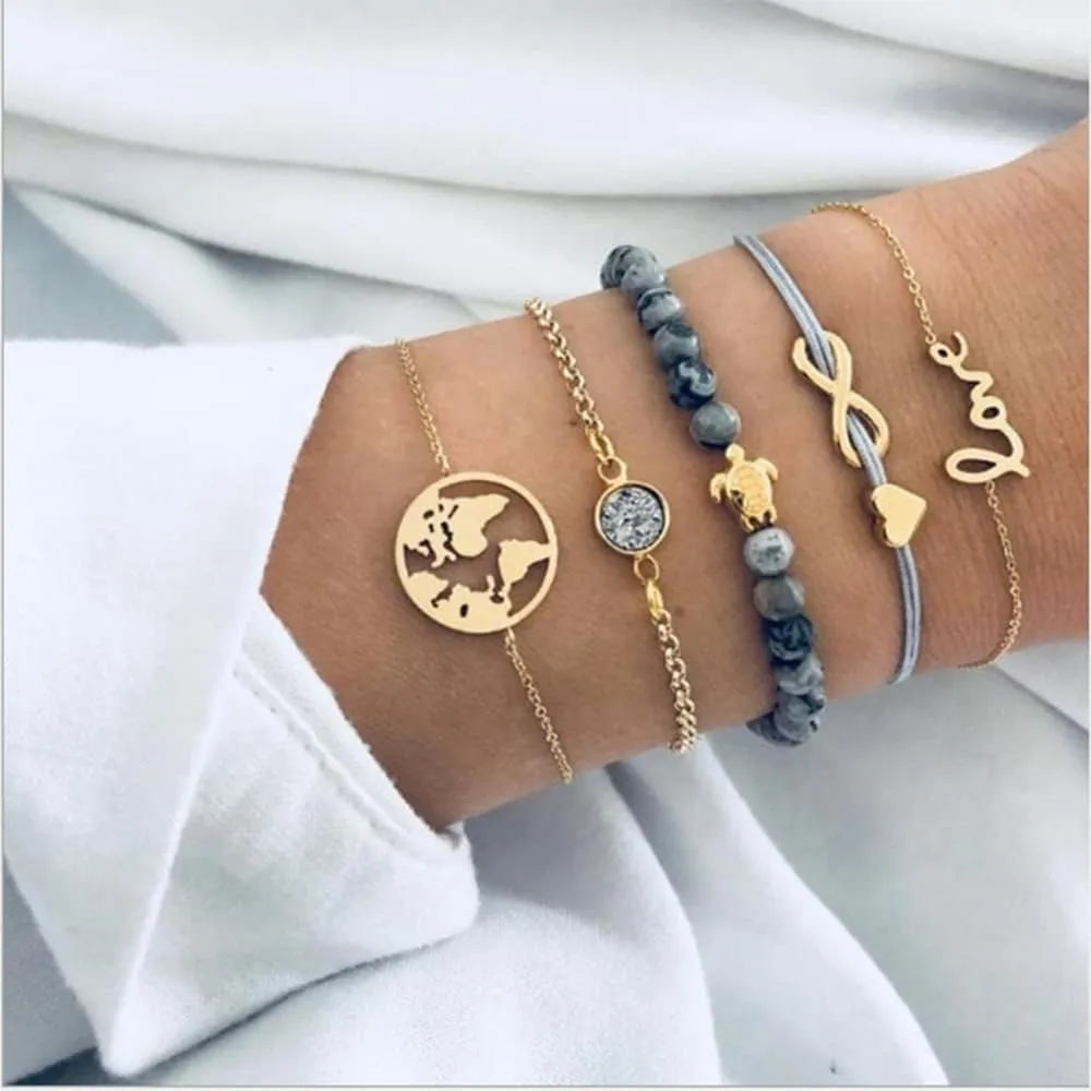 Wiwpar 5PCS Boho Beaded Bracelets for Women Adjustable Coin Rhinestone Tortoise Devil Heart Pendent Stack Bracelets for Girl Friendship Gift Rose Quartz Bracelet Jewelry for Party Halloween (Style1)