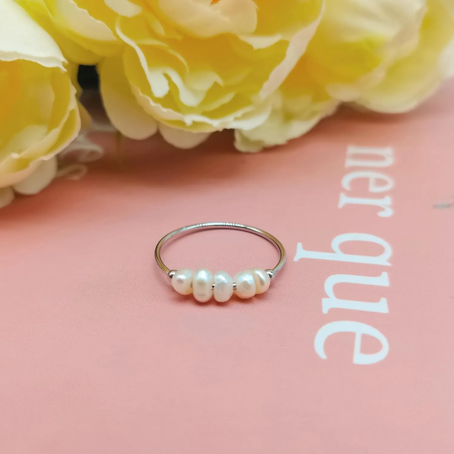 ZMANYIJEW Freshwater Pearl Ring for women,Dainty Minimalistic 316L Stainless Steel Gold Stacking Statement Wedding Finger Pearl Rings Holiday Gift for Women